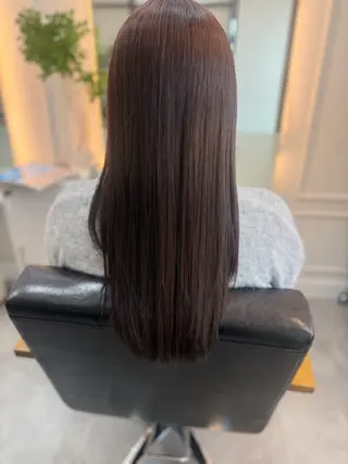 ロング Queens Yukikoのヘアスタイル