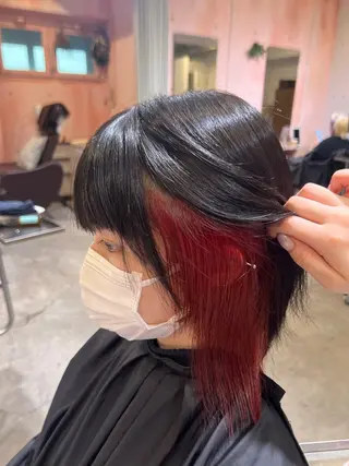 ショート カラー HAZUKI .のヘアスタイル