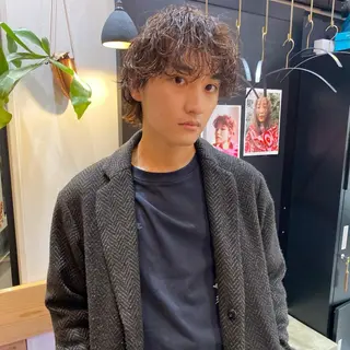 ショート パーマ メンズ ダウンパーマ 【sity.ザイク】のヘアスタイル