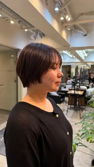 ショート momoka 💛ショートカットのヘアスタイル