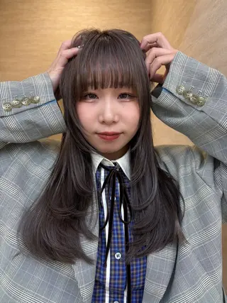 ロング カラー ブリーチ/韓国 💫ひなた💫のヘアスタイル