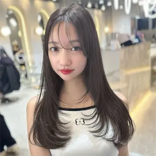 セミロング カラー 新宿/韓国風レイヤー 髪質改善/渋谷直樹のヘアスタイル