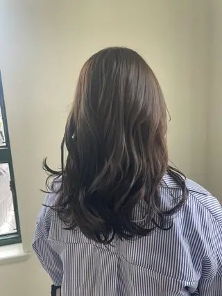 ロング タキ ヒナタのヘアスタイル