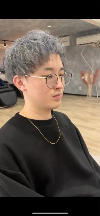 ショート カラー メンズ emo.92co 🌱山本翔太のヘアスタイル