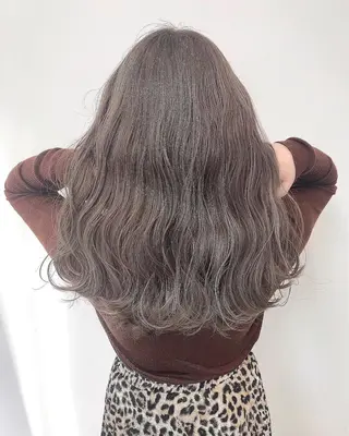 ロング カラー 【ブリーチカラー】 🌈ALIVE若山葵のヘアスタイル