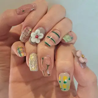 ネイル Nail mood デザイン持ち込みokのネイルデザイン