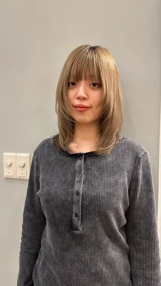 ミディアム ショートカットパー マ🫧kotoneのヘアスタイル