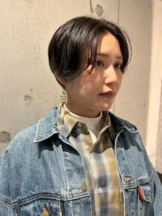 ショート カラー ショートウルフくせ毛 お任せくださいのヘアスタイル