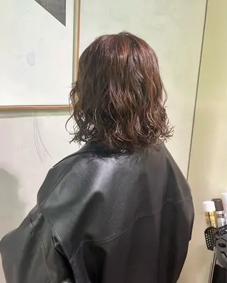 ミディアム パーマ 山田 知佳のヘアスタイル