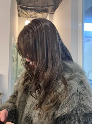 セミロング 仲川 沙希のヘアスタイル