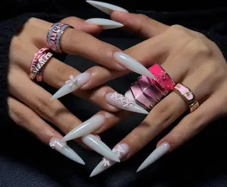 ネイル エリ🫧 nail池袋東口のネイルデザイン