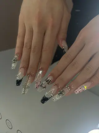 ネイル Nailsalon Lariaのネイルデザイン
