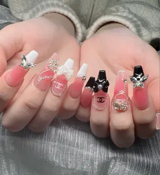 ネイル Lee Nails チップ長さだし専門店のネイルデザイン