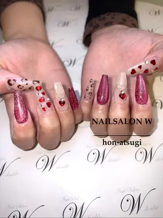 ネイル ネイルサロン ダブルのネイルデザイン