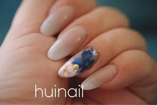 ミディアム めぐみのネイルサロン スタッフ練習のネイルデザイン