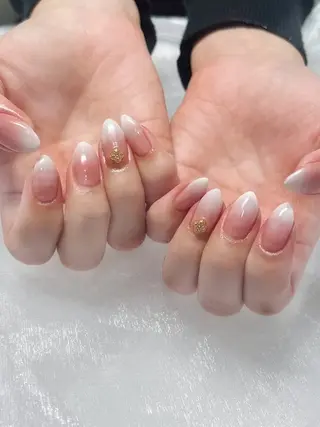 ネイル yume 大人ガーリーネイルのネイルデザイン