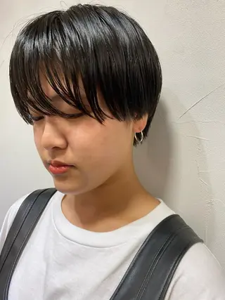 ショート 宮腰 瑠果のヘアスタイル