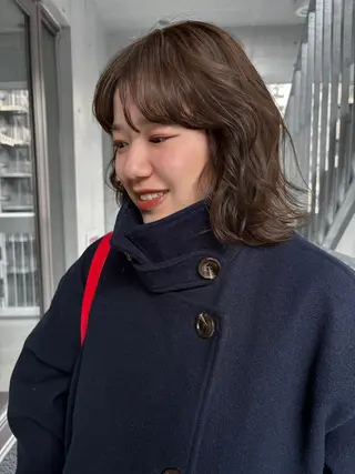 ミディアム 薄暮 マツイ レンのヘアスタイル