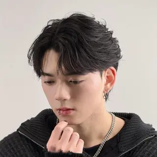 ショート パーマ メンズ GLANZ 天神赤坂 メンズサロンのヘアスタイル