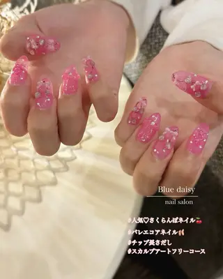 ネイル Blue daisy 栄本店のネイルデザイン