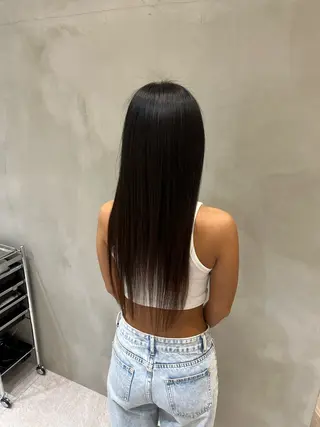 ロング カラー 八幡 空乃のヘアスタイル