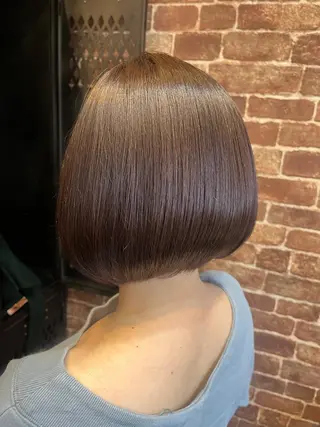 ショート カラー パーマ ヘアアレンジ メンズ キッズ ネイル マツエク・マツパ アイブロウ 久木原 ゆりのヘアスタイル