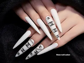 ネイル Rose nail💅のネイルデザイン