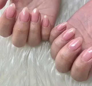 セミロング reyel Aのネイルデザイン