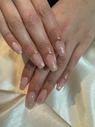 ネイル 藤井 里緒奈のネイルデザイン