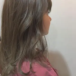 セミロング カラー NEWI 京橋 【yoko】のヘアスタイル