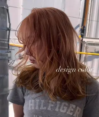 セミロング カラー 💜ハイトーン💛 マジカルかいちゃんのヘアスタイル