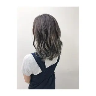 ミディアム カラー 永岡 鉄平のヘアスタイル