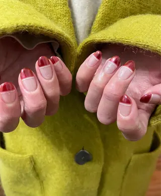 ネイル kiii.__ ✴︎*のネイルデザイン