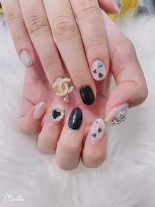 ネイル FF フィフィネイルサロンのネイルデザイン