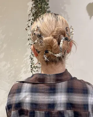 ミディアム ヘアアレンジ cut/nail ▫️イチカ🌻のネイルデザイン