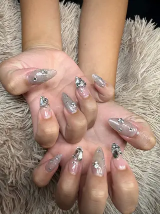 ネイル nail hachiのネイルデザイン