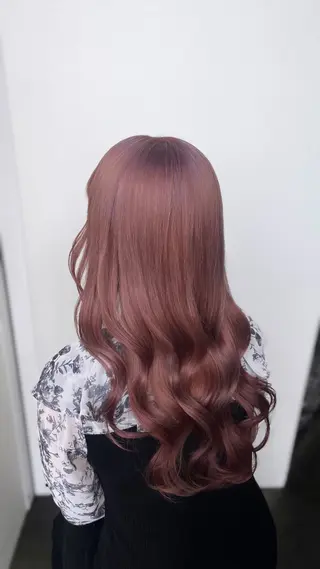 カラー reuna rikoのヘアスタイル