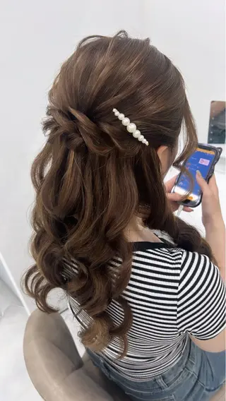 ロング ヘアアレンジ HairSet Salon Kのヘアスタイル