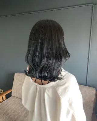 セミロング カラー 暗髪とオリーブ🌿 渡辺拓人のヘアスタイル
