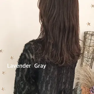 セミロング カラー 市川 千夏のヘアスタイル