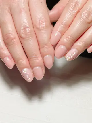 ネイル 大崎 奈々のネイルデザイン