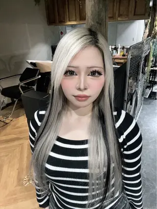 ロング カラー ravens デザインカラーのヘアスタイル