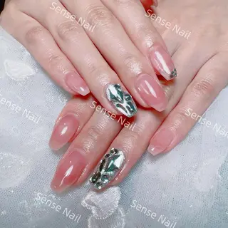 ネイル Yukiko 🌙のネイルデザイン