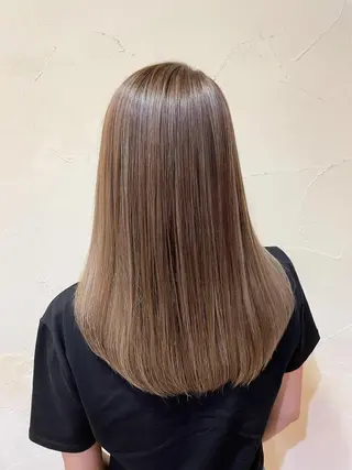 ミディアム カラー 秋山 幸太のヘアスタイル