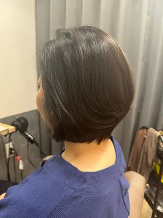 ミディアム カラー reeed konnoのヘアスタイル