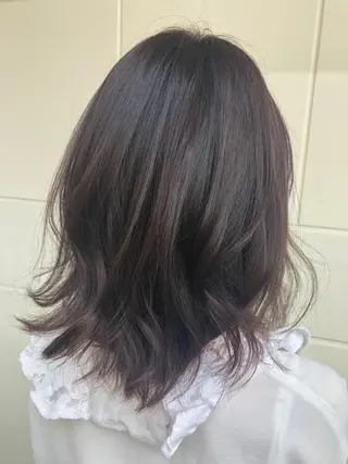 ミディアム カラー こやま りほのヘアスタイル