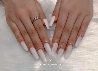 ネイル MoaNail🫶 Yoshiのネイルデザイン