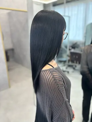 セミロング NUMBER 天王寺YUYAのヘアスタイル