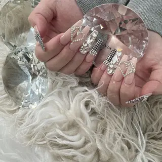 ネイル lavia🖤 ayumiのネイルデザイン