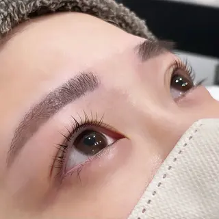 アイブロウ 坂田 りおのマツエク・マツパデザイン